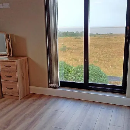 M033 Achill Gatehouse By The Greenway *